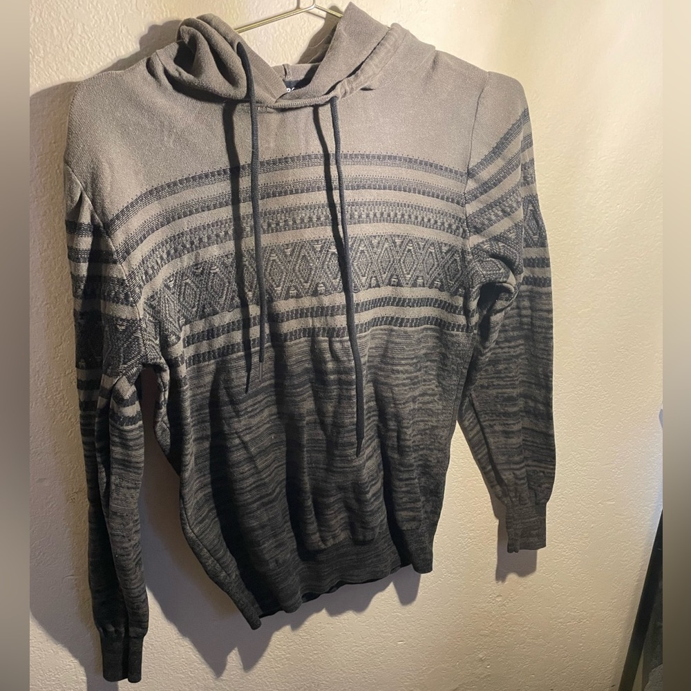 Girls carbon green sweatshirt, hoodie, size medium